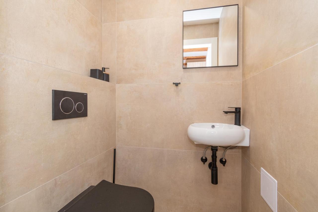 Ivka Makarska - Modern And Luxurious Oldtown Apartament Exterior foto