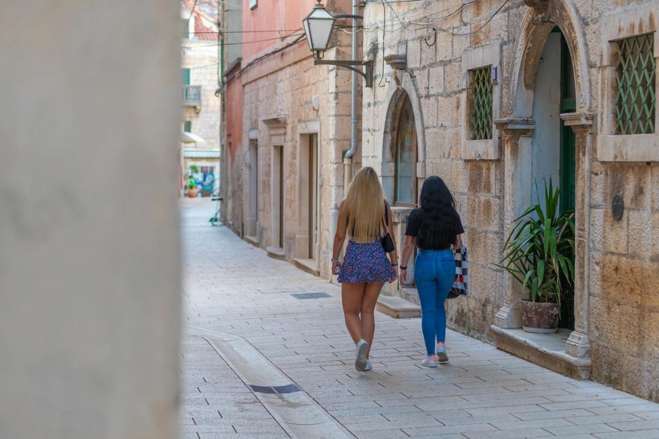 Ivka Makarska - Modern And Luxurious Oldtown Apartament Exterior foto